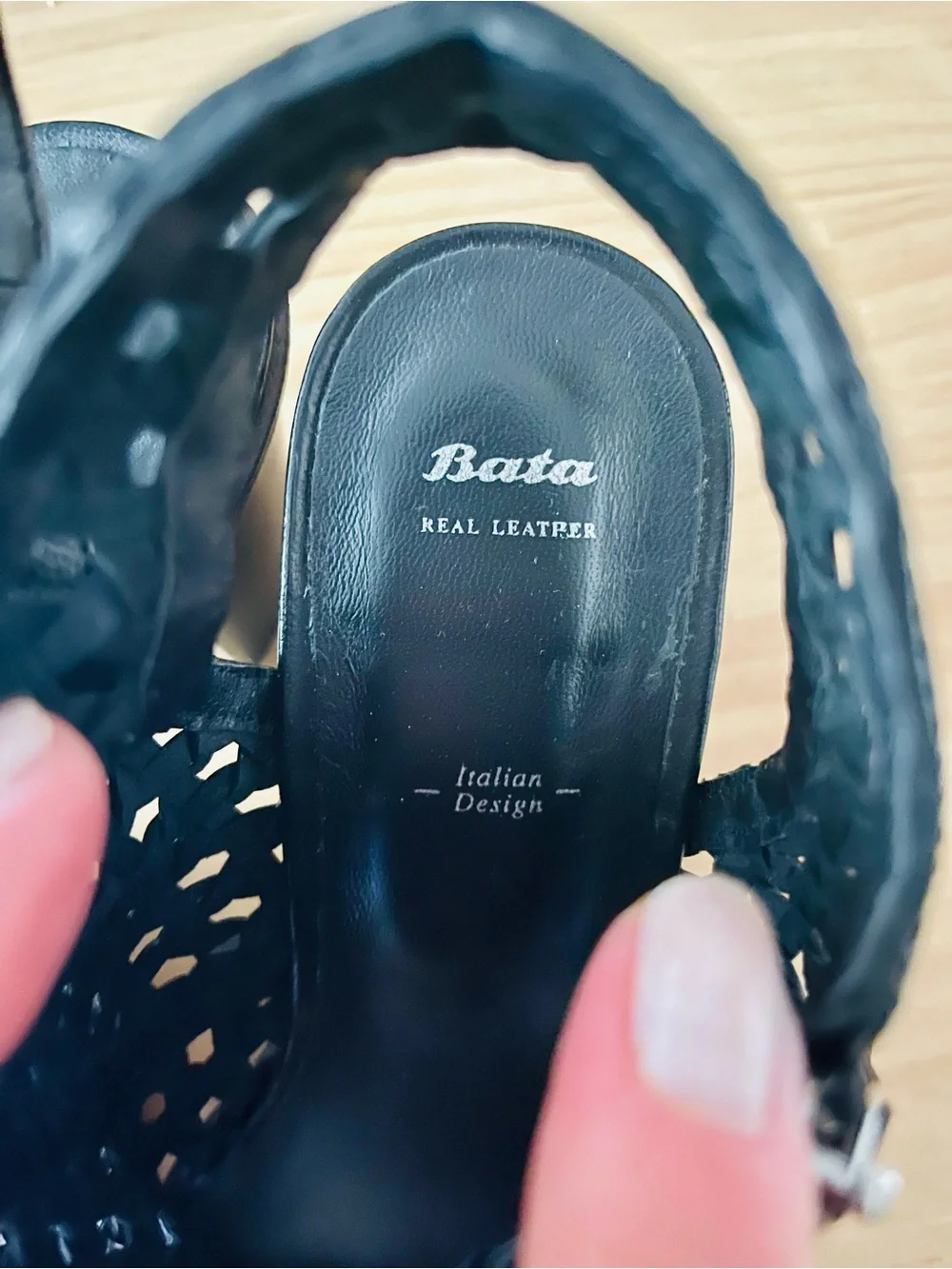 Bata leather italian